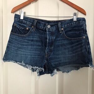 Levi’s 501 Slouch Shorts Mid-Rise Medium Wash Blue Waist Size 34
